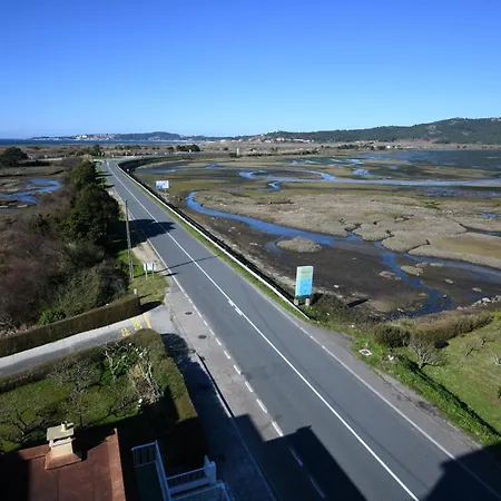 Litoral A Lanzada Apartment *